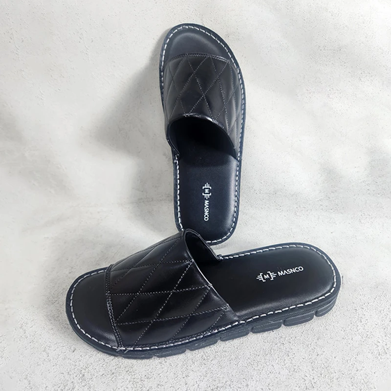 Leather Slider with maximum comfort in Black