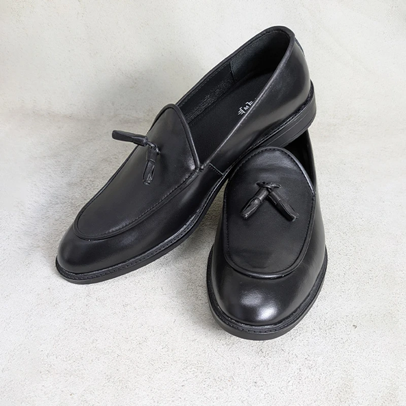 Men's Leather Shoe in Black