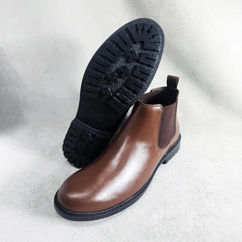 Men’s Leather Chelsea Boot - Image 3