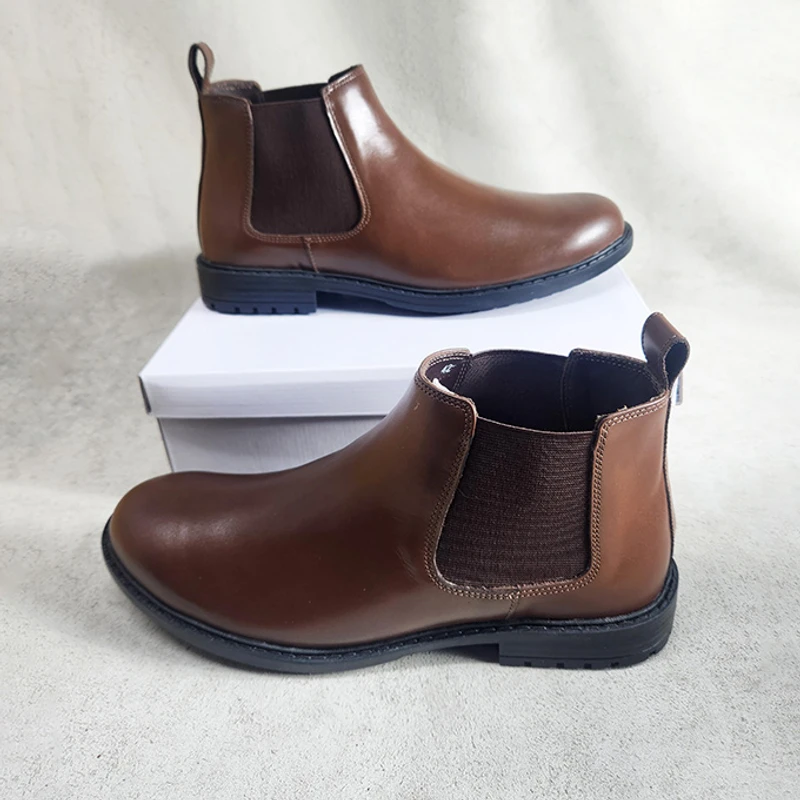 Men’s Leather Chelsea Boot - Image 4
