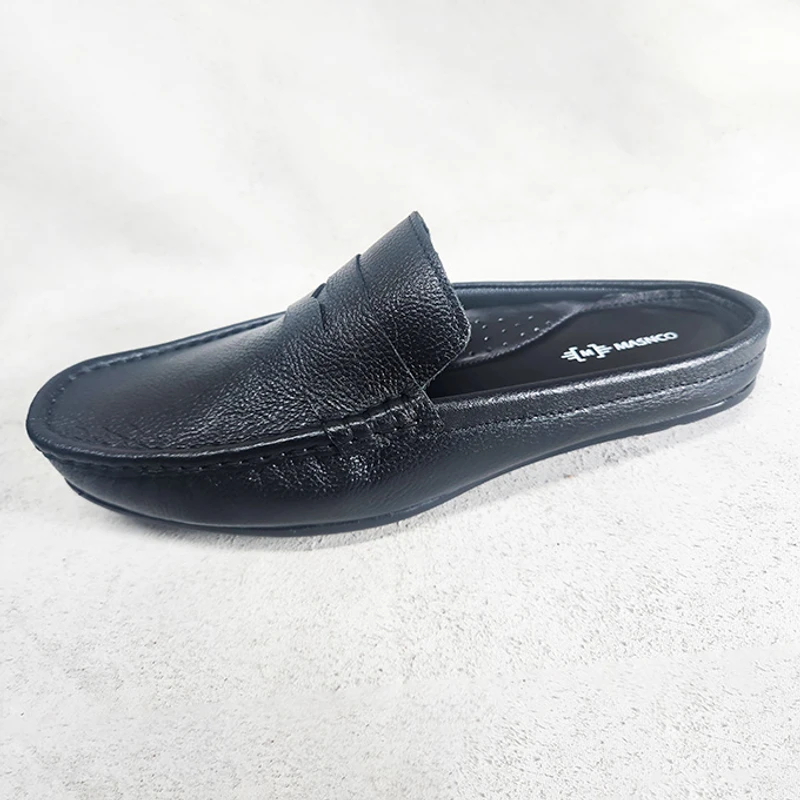 Comfortable Leather Half Shoes in Black - Image 5