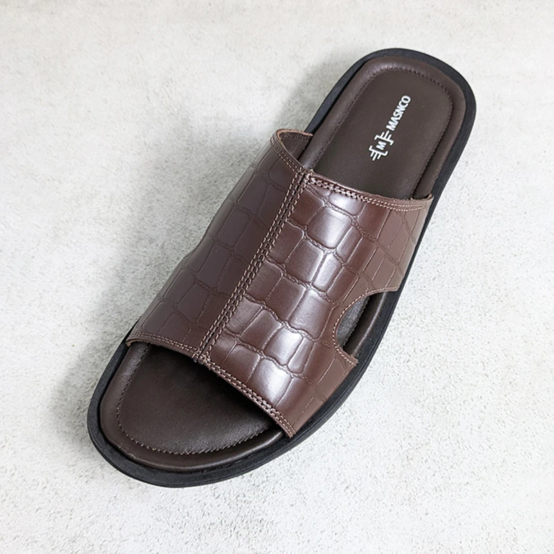 Premium Leather Slider - Image 5