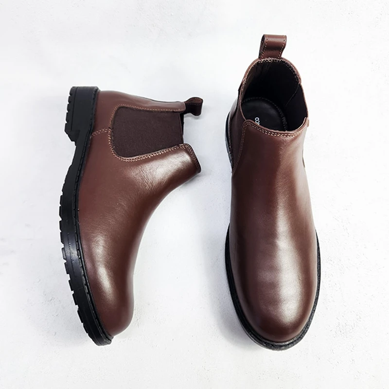 Men’s Leather Chelsea Boot - Image 3