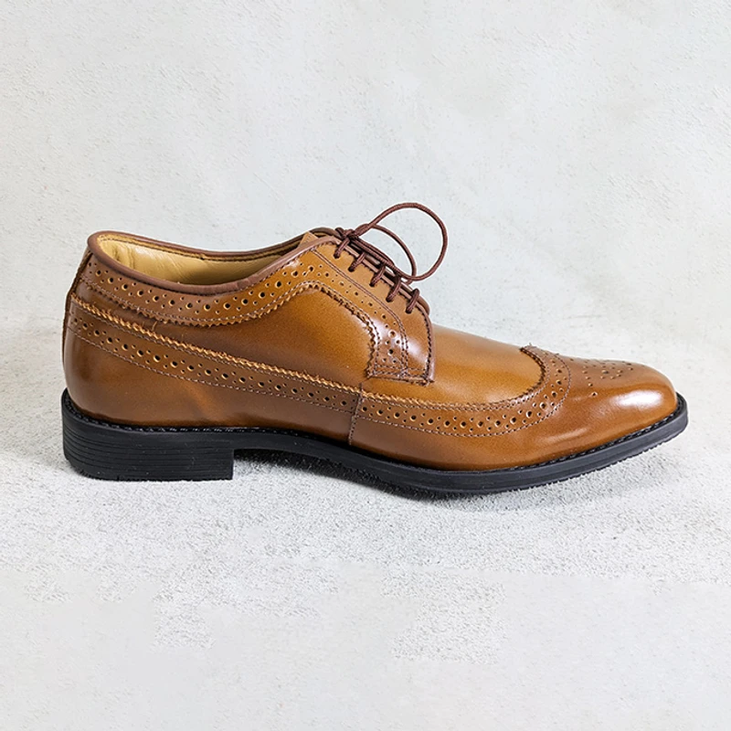 Men's Dress Shoe in Light Brown