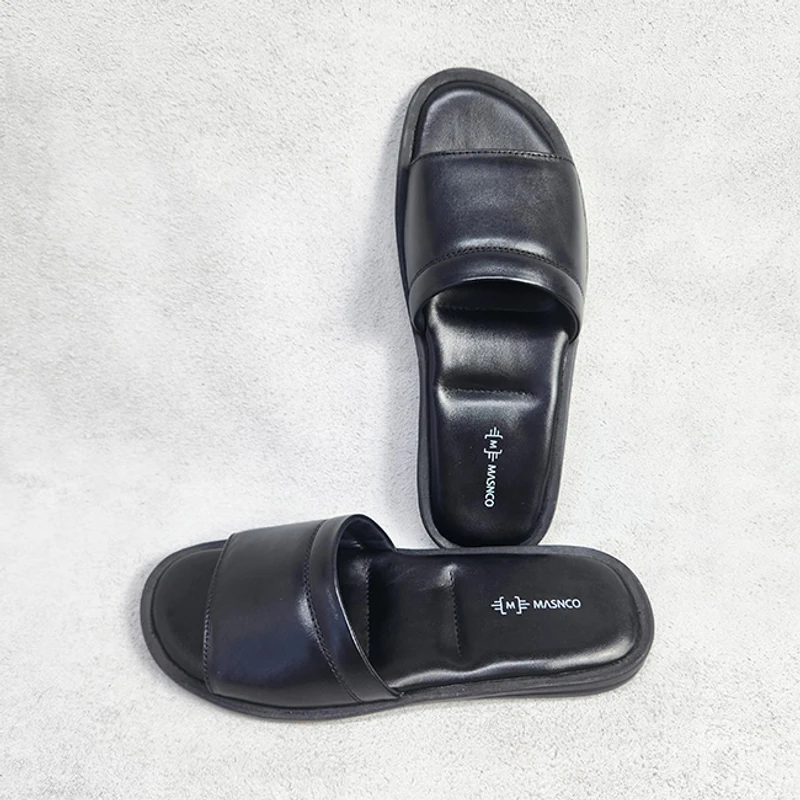 Leather Slider with maximum comfort in Black