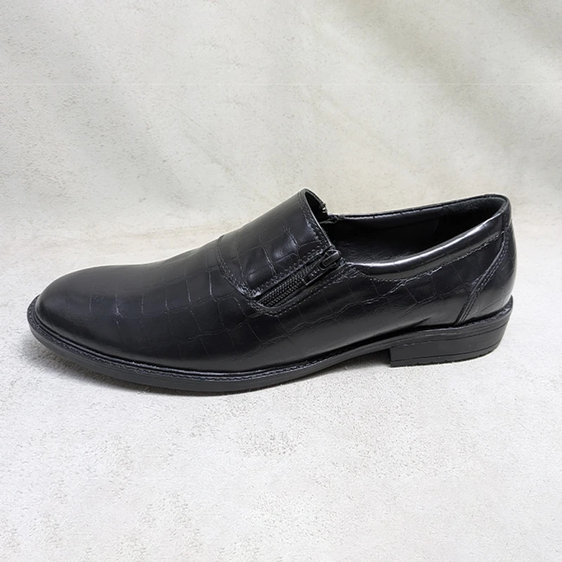 Easy to Wear Leather Shoe (Chain on the Sides) Black