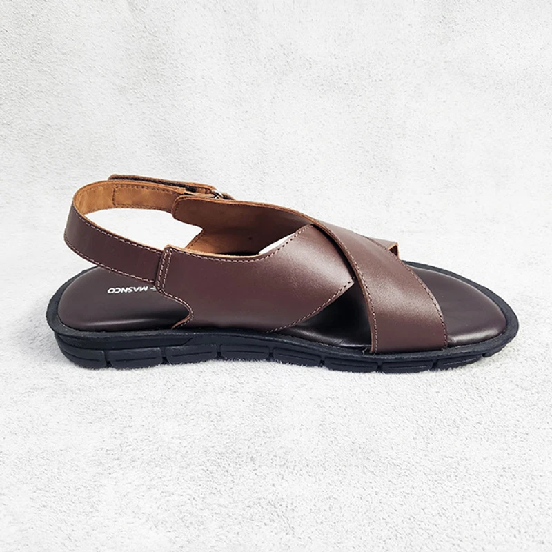 Men’s Back Belt Sandal in Brown