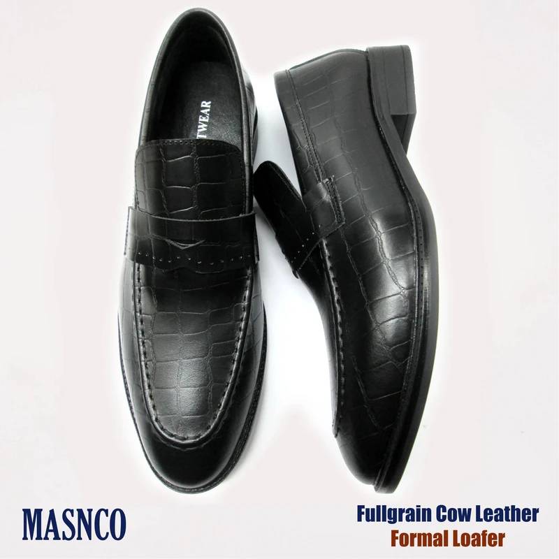 Comfortable Leather Loafer In Black Croco