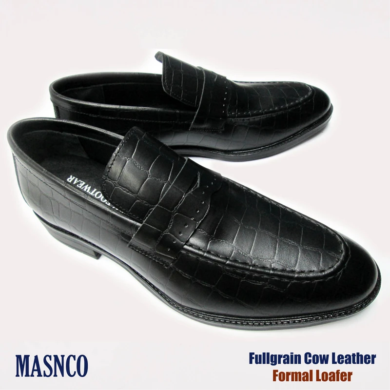 Comfortable Leather Loafer In Black Croco