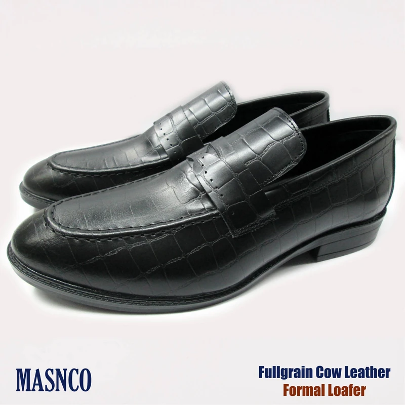 Comfortable Leather Loafer In Black Croco - Image 3