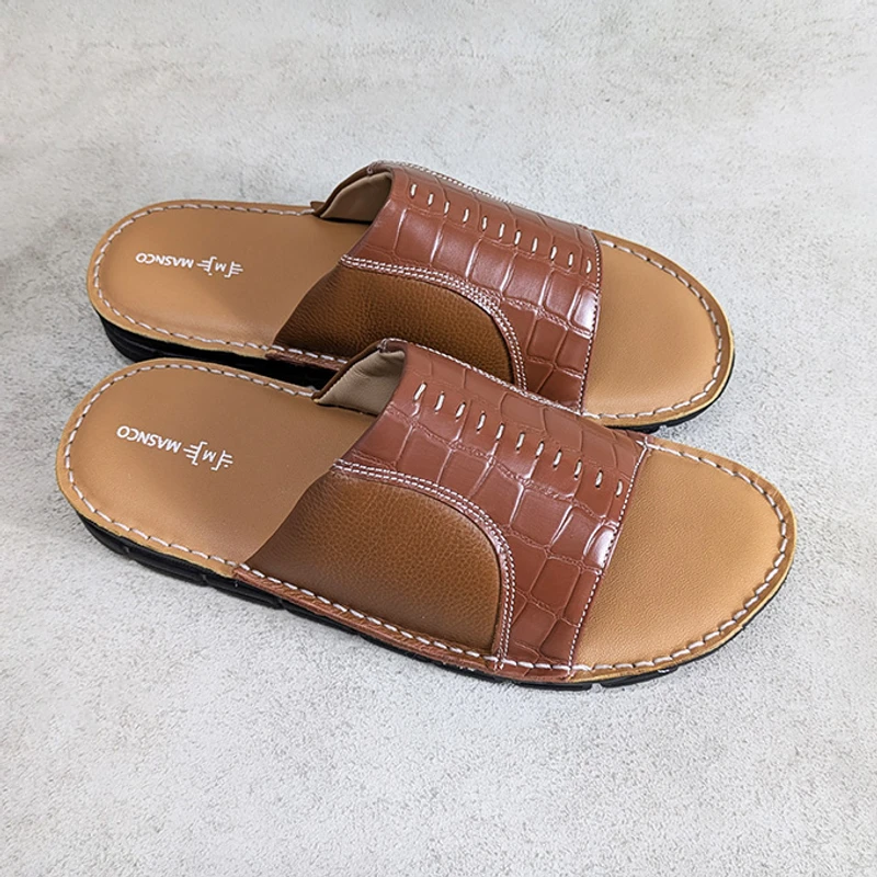 Lightweight Leather Sandal in Brown - Image 3