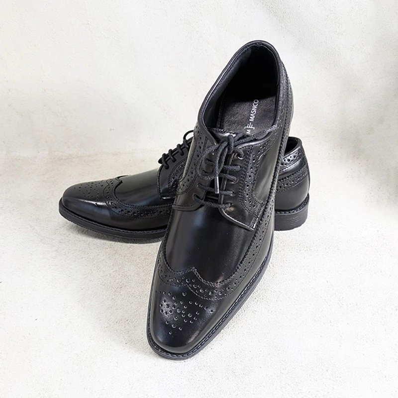 Men's Dress Shoe in Black - Image 3