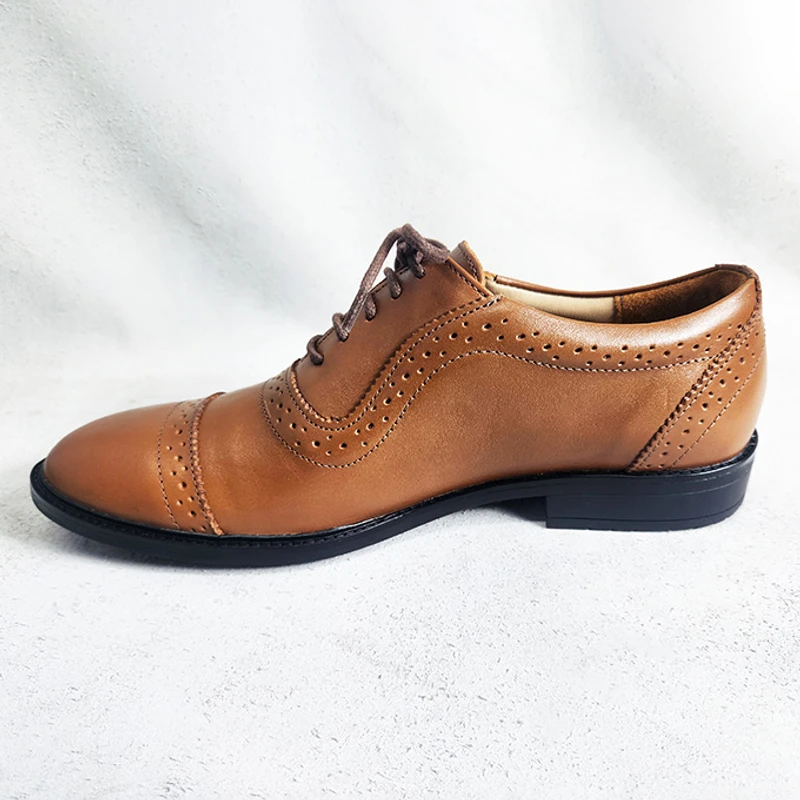 Comfortable Work Shoes for Office in Light Brown - Image 3