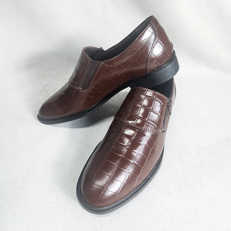 Easy to Wear Leather Shoe (Elastic & Chain on the Sides) DBR Croco - Image 5