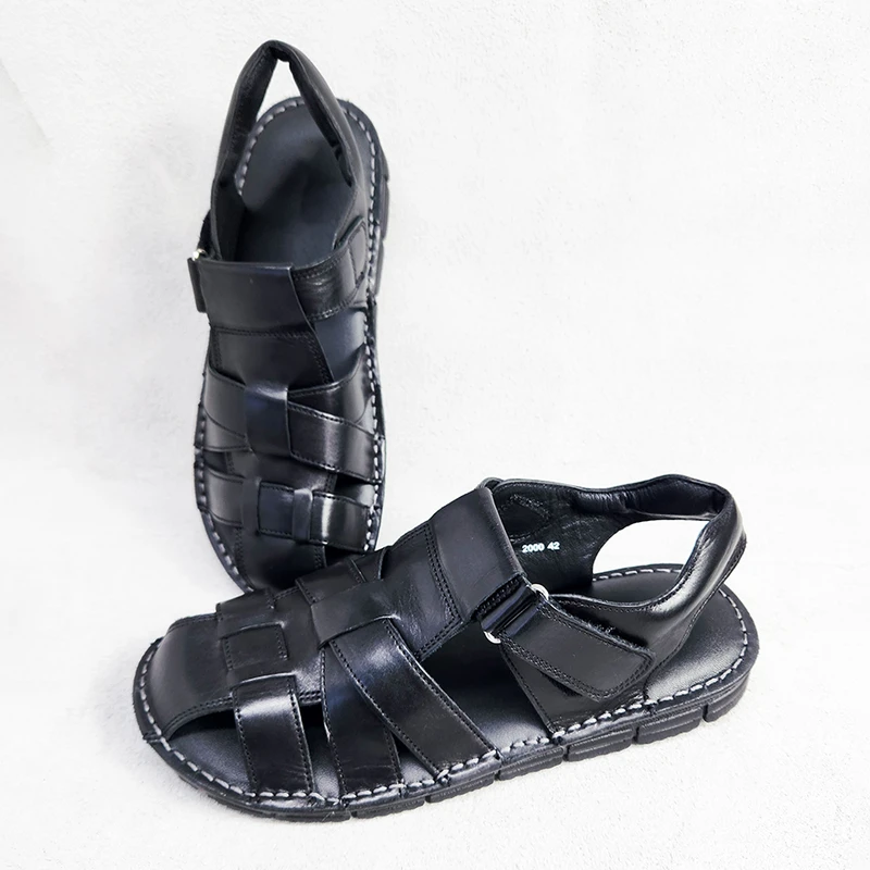 Lightweight Back Belt Sandal in Black