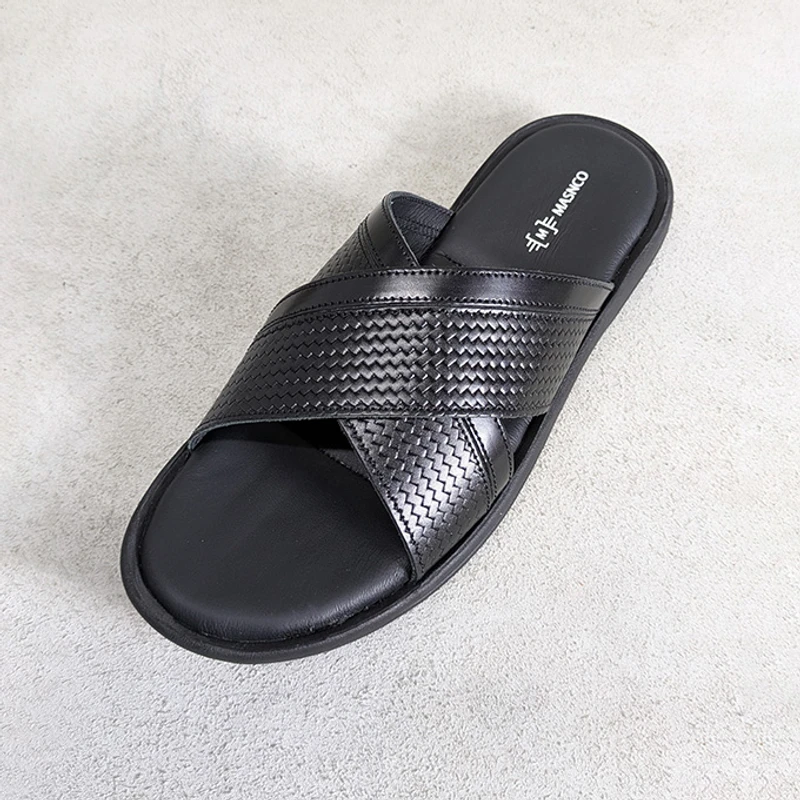 Crossover Strap Sandal In Black - Image 3