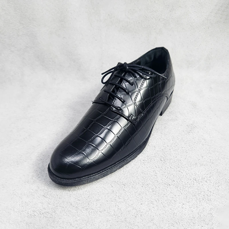 Derby Shoes in Black - Image 4