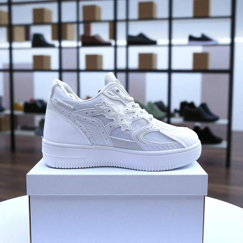 229 – Trendy White Sneakers with Star Embellishment – দারুন আরামদায়ক, স্টাইলিশ মেয়েদের জন্য বেস্ট চয়েস - Image 6