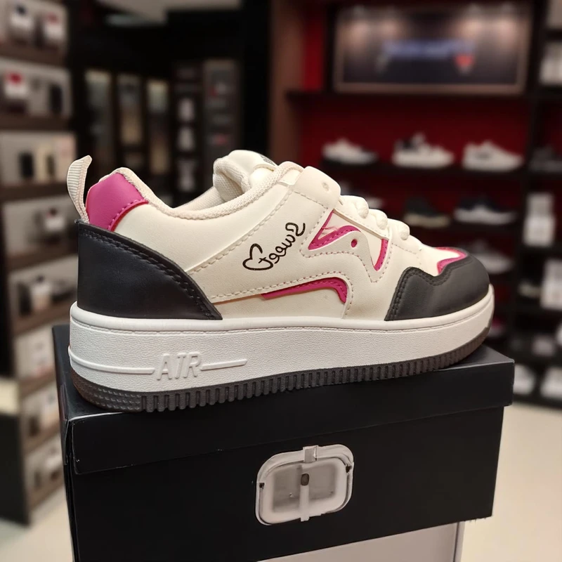 214 -  White  Black Accent—Perfect for Trendy Casual Looks