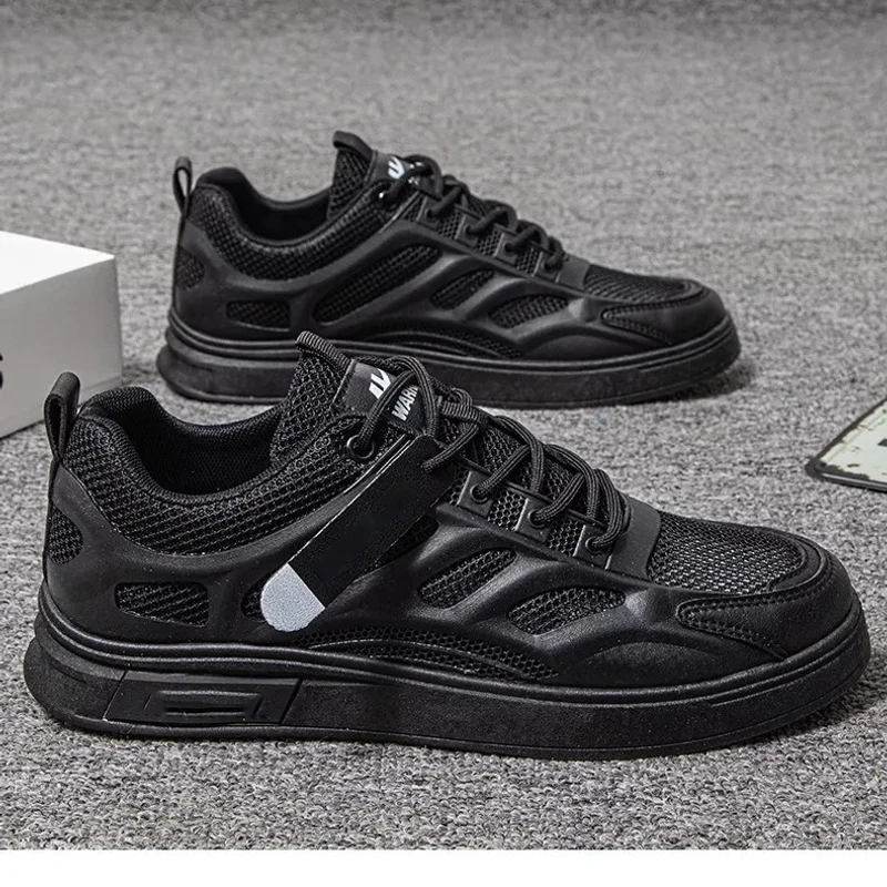 314 – Black Air Sports Sneakers – ট্রাভেল, আউটডোর অ্যাডভেঞ্চার ও ডেইলি লুকের জন্য পারফেক্ট ম্যাচ - Image 3