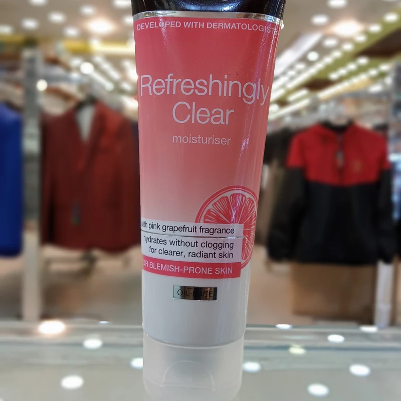Fresh & Clear Oil-Free Moisturiser