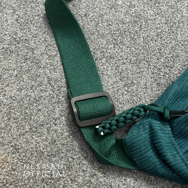 CORD CHEST BAG - GREEN
