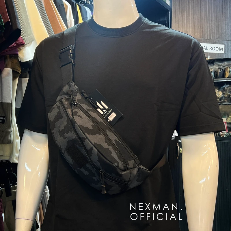 CAMO PRINTED CHEST BAG - NAVY BLUE