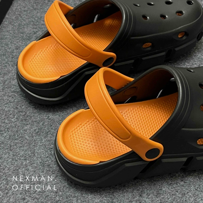 CK11 BLACK CLOGS - Thumbnail 3