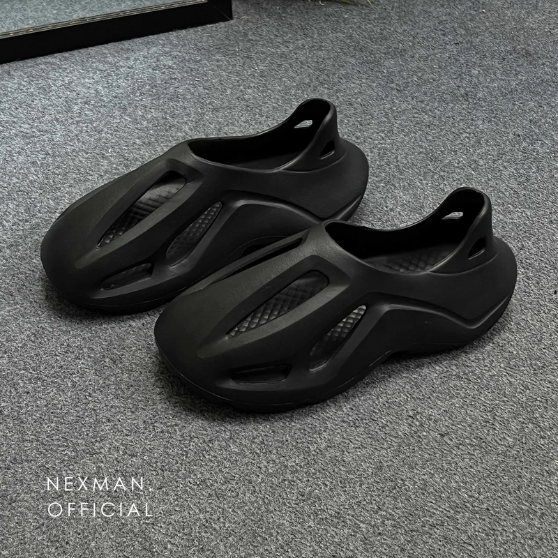 SOLID BLACK - FOAMRUNNER