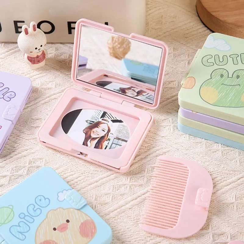 Mirror with Comb