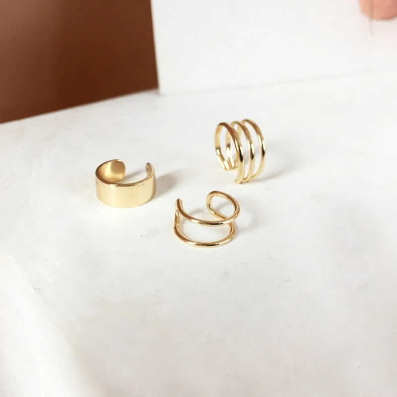 Pretty 3 pieces non piercing earrings set