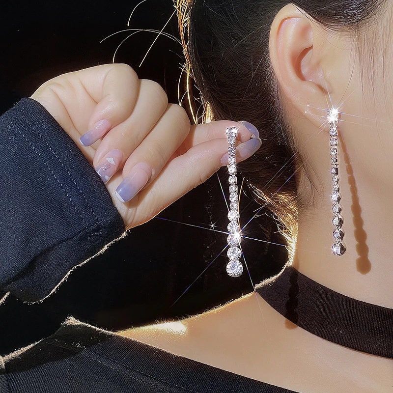 Elegant crystal long tassel earrings