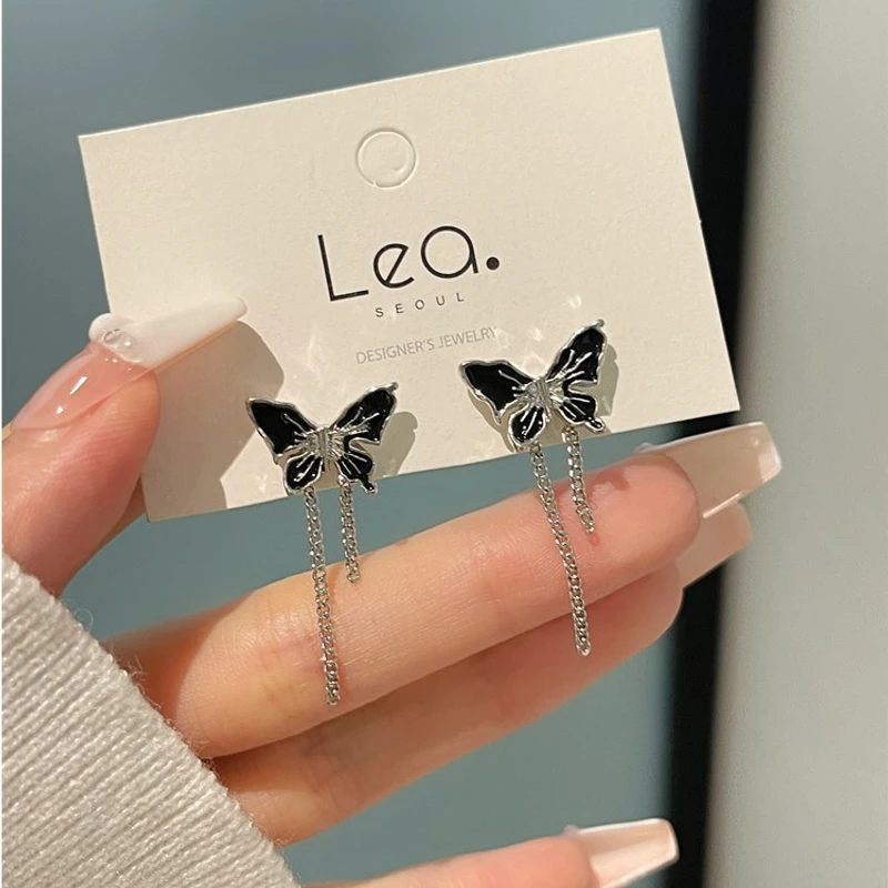 Pretty black colour butterfly tassel earrings