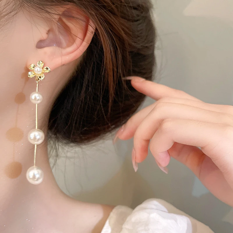 Stunning Pearl Tassel Earrings