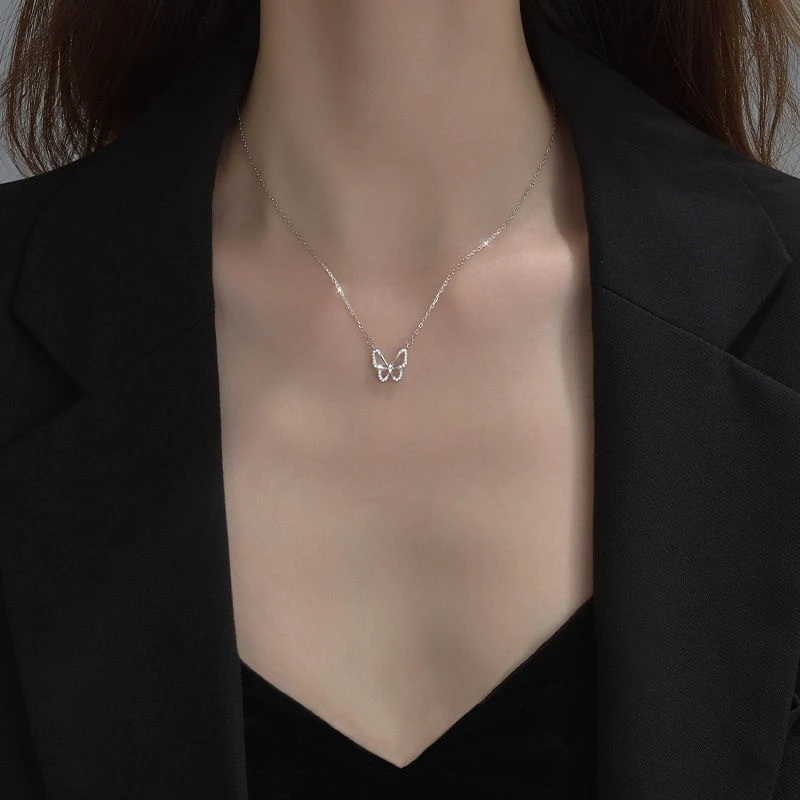 Butterfly silver color neckpiece