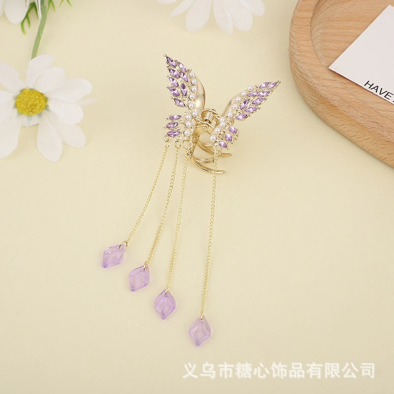 Light purple color butterfly claw clip