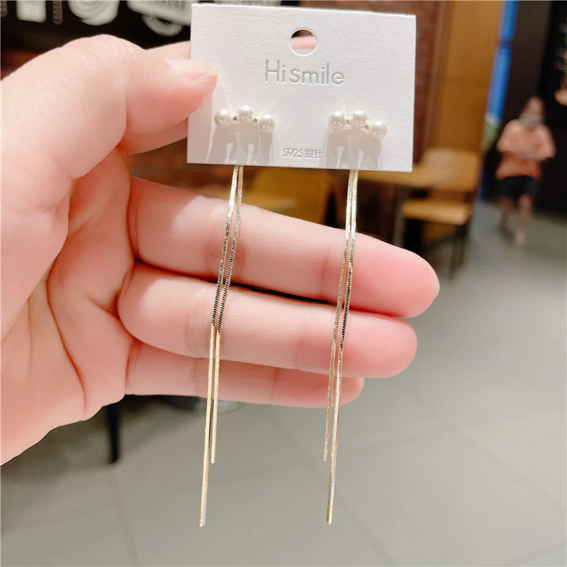 Elegant long tassel earrings
