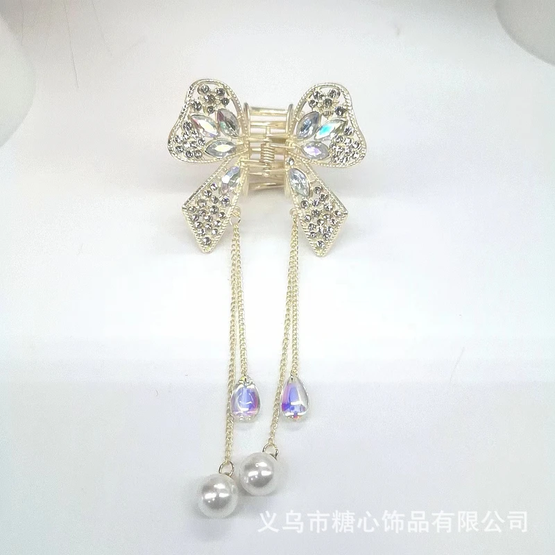 Classy light purple color claw clip