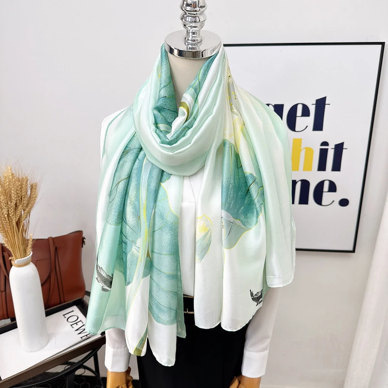 Light green floral printed elegant silk hijab - Thumbnail 4