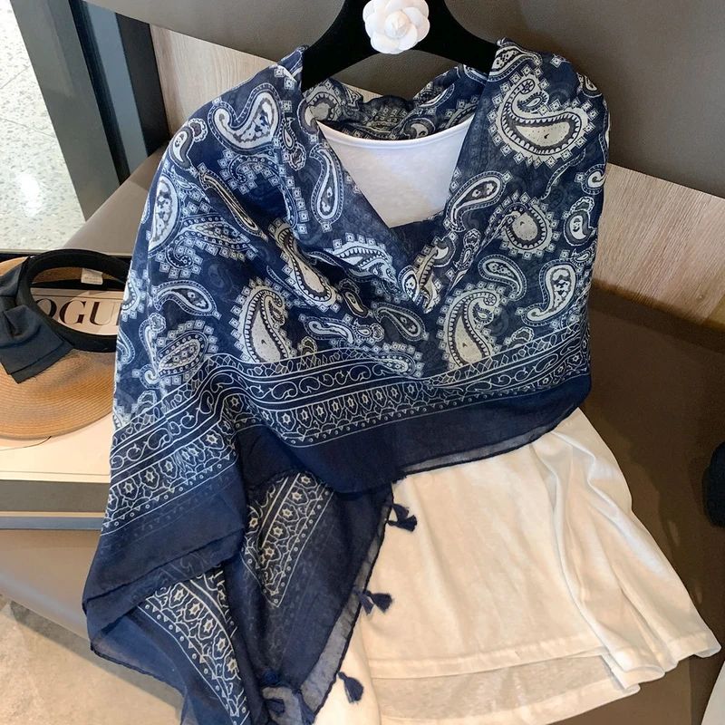 Navy Blue Paisley Printed Hijab /Orna