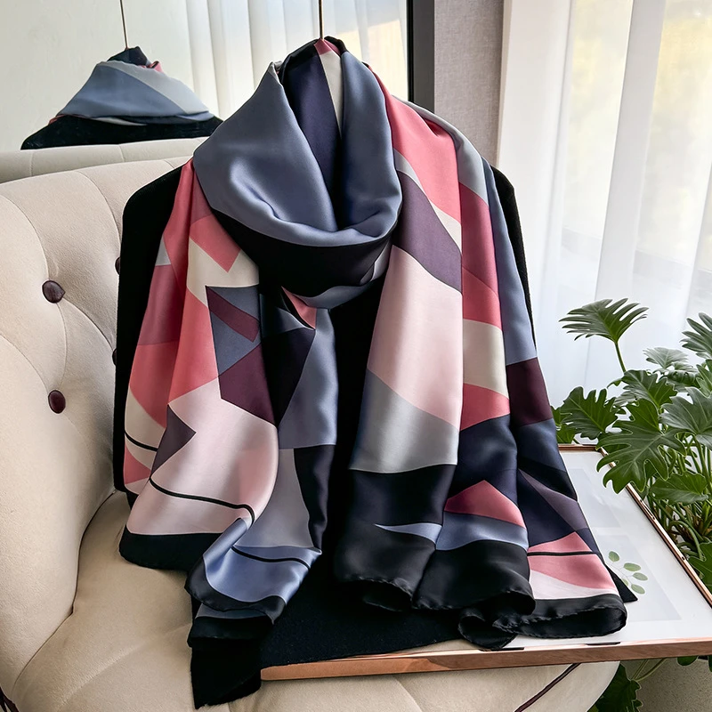 Pink ash mixed printed silk shiny hijab - Thumbnail 3