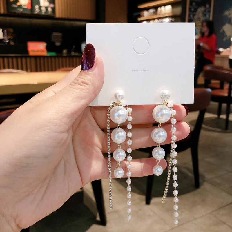 Beautiful pearl long tassel earrings - Thumbnail 3