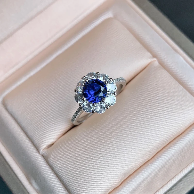 Elegant Blue Zircon Ring