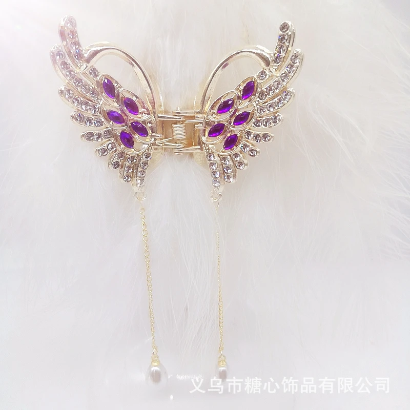 Beautiful purple color tassel grip clip