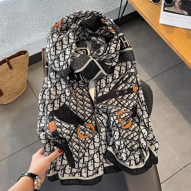 Luxurious printed soft cotton hijab / orna