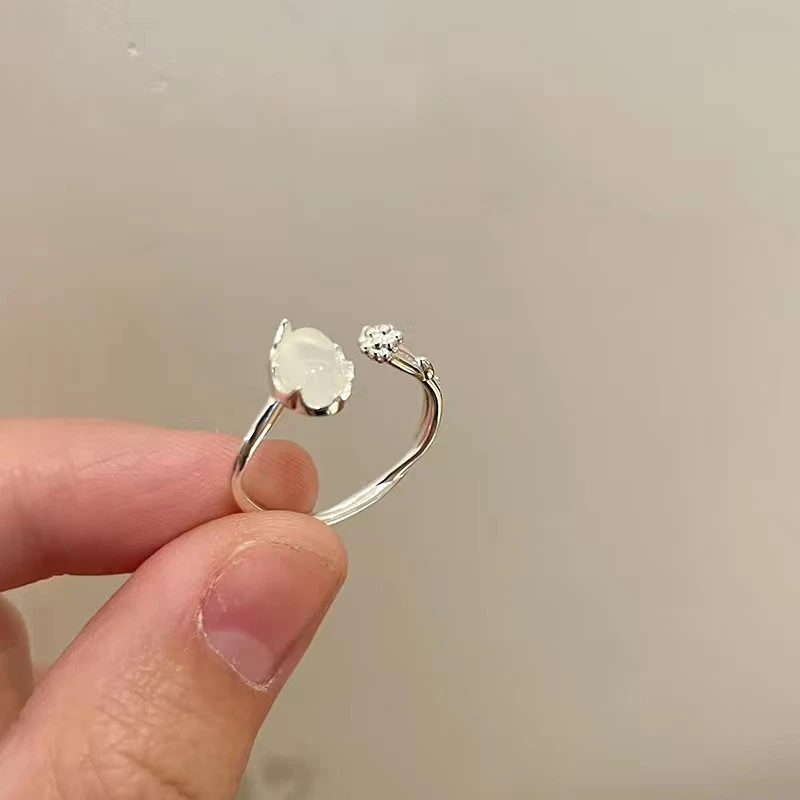 Vintage Irregular Moonlight Stone Circle Adjustable Open Ring for Women Sliver Color Adjustable Ring