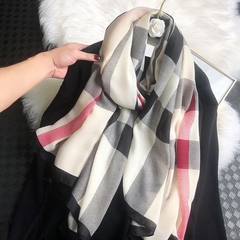 Colorful soft cotton hijab / orna