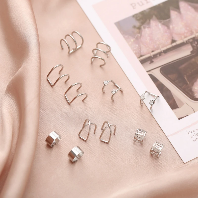 Sparkling no piercing earrings set