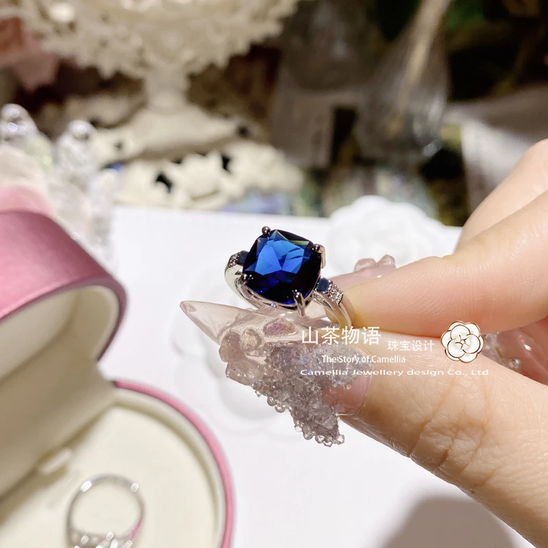 Square shaped blue color crystal ring