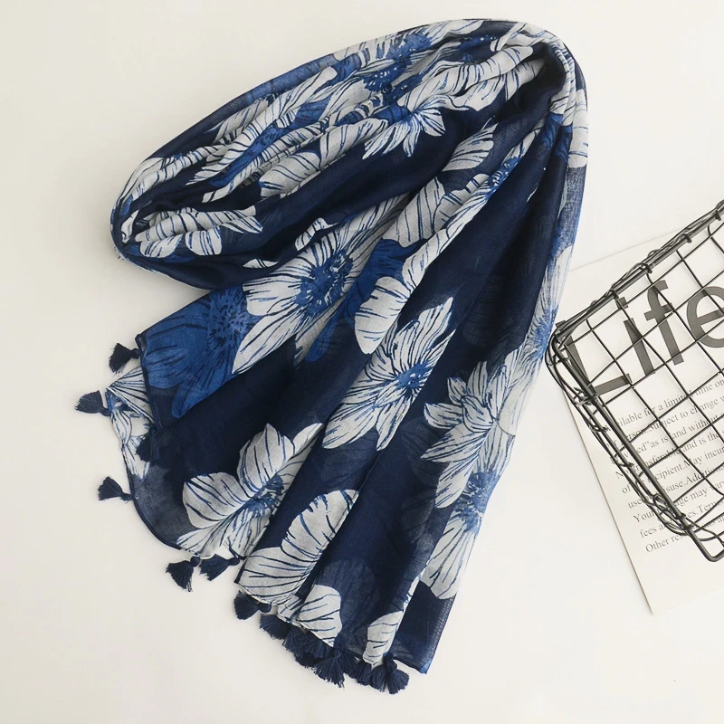 Blue white mixed printed tassel cotton hijab with